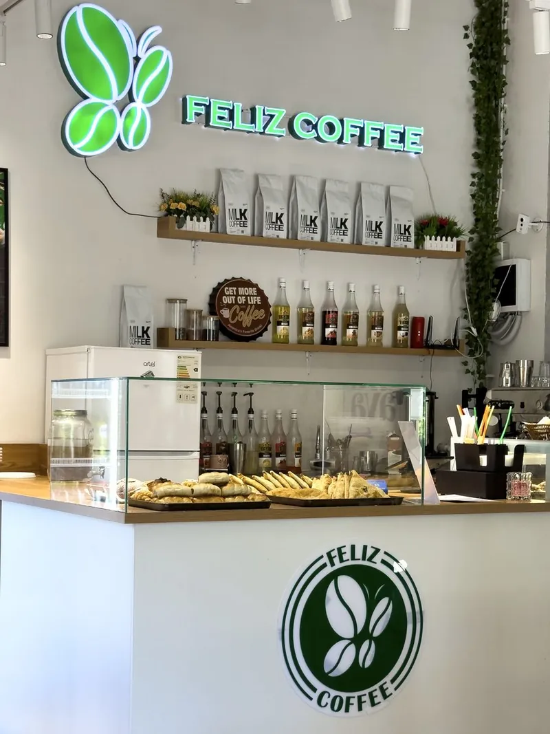 Интерьер Feliz Coffee в БЦ «Моссовет»
